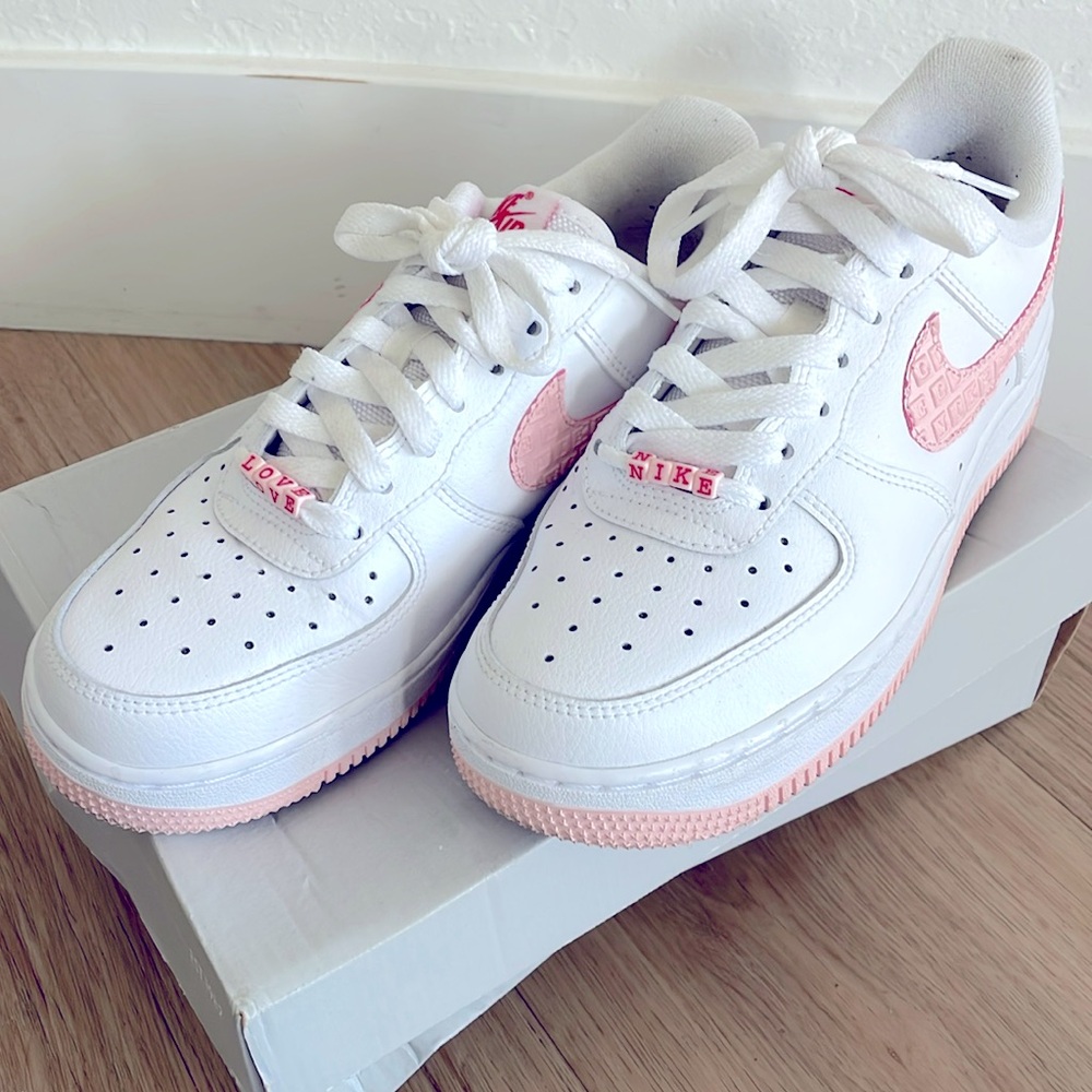 Nike Air Force 1 ‘07 Valentine’s Day VD 7